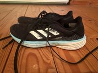 Sneaker Adidas schwarz Größe 37 1/3 Nordrhein-Westfalen - Rheine Vorschau
