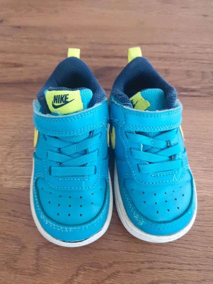 Nike Sneaker Gr. 22 in Neulingen