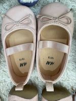 Pink baby ballerina schuhe 18/19 von H&M Brandenburg - Teltow Vorschau