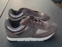 Damensneaker Calvin Klein, Größe 37 Hessen - Ober-Ramstadt Vorschau