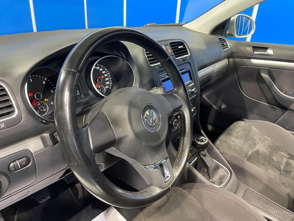 Volkswagen Golf VI Variant Highline 1.Hand *Bi-Xen*AHK*Pano in Nersingen