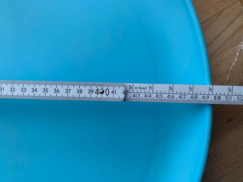 Ikea Tablett D= 50 cm hellblau Kunststoff in Bad Füssing