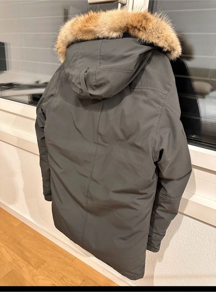 Canada Goose Chateua + original Rechnung in Marpingen