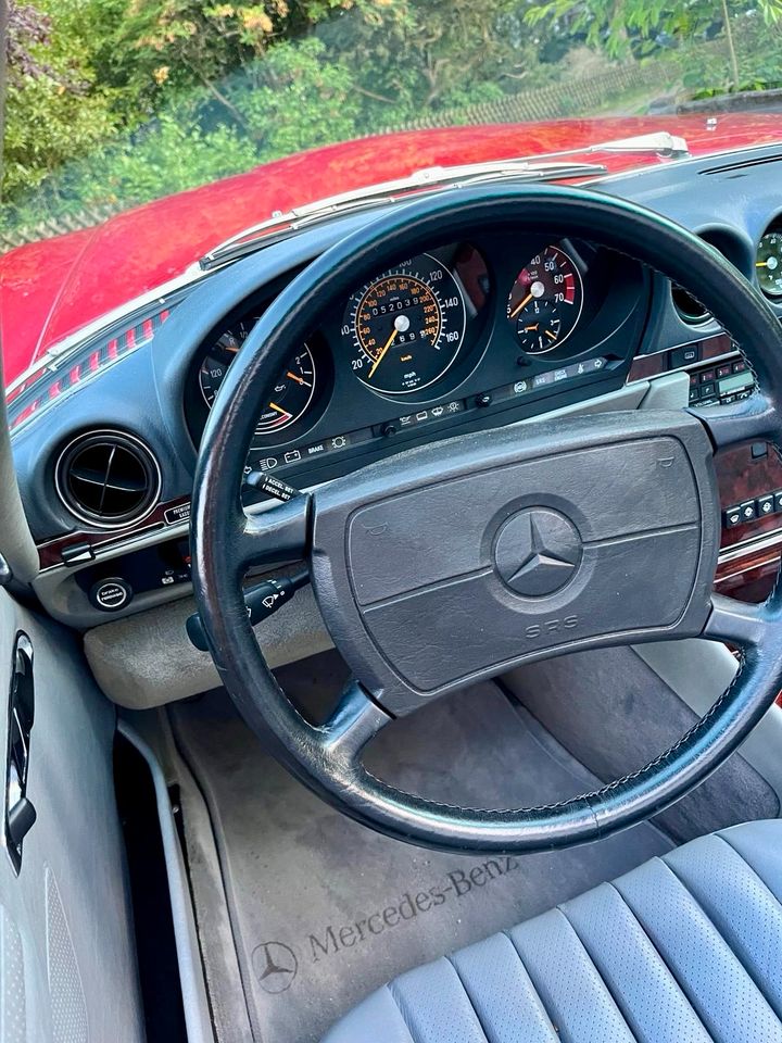 Mercedes-Benz 560 SL R107 84.000 km 1988 Note 2+ in Buxtehude