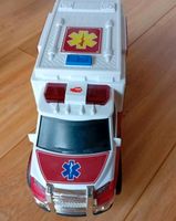 Dickie Toys Ambulanz Krankenwagen Spielzeugauto Kr. München - Haar Vorschau