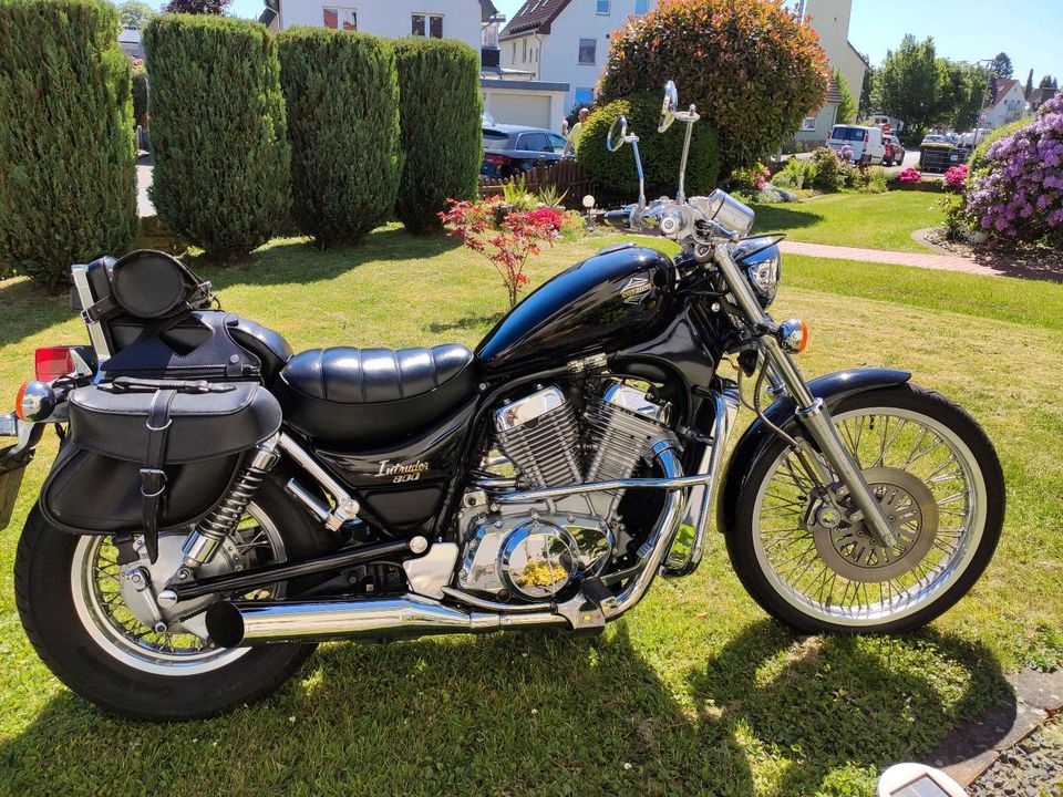 Wunderschöne Suzuki 800 Intruder in Bielefeld