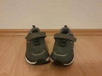 Sneakers, Gr.32 Nordrhein-Westfalen - Mülheim (Ruhr) Vorschau