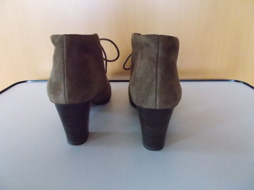 Schuhe/Stiefeletten in Heimbach