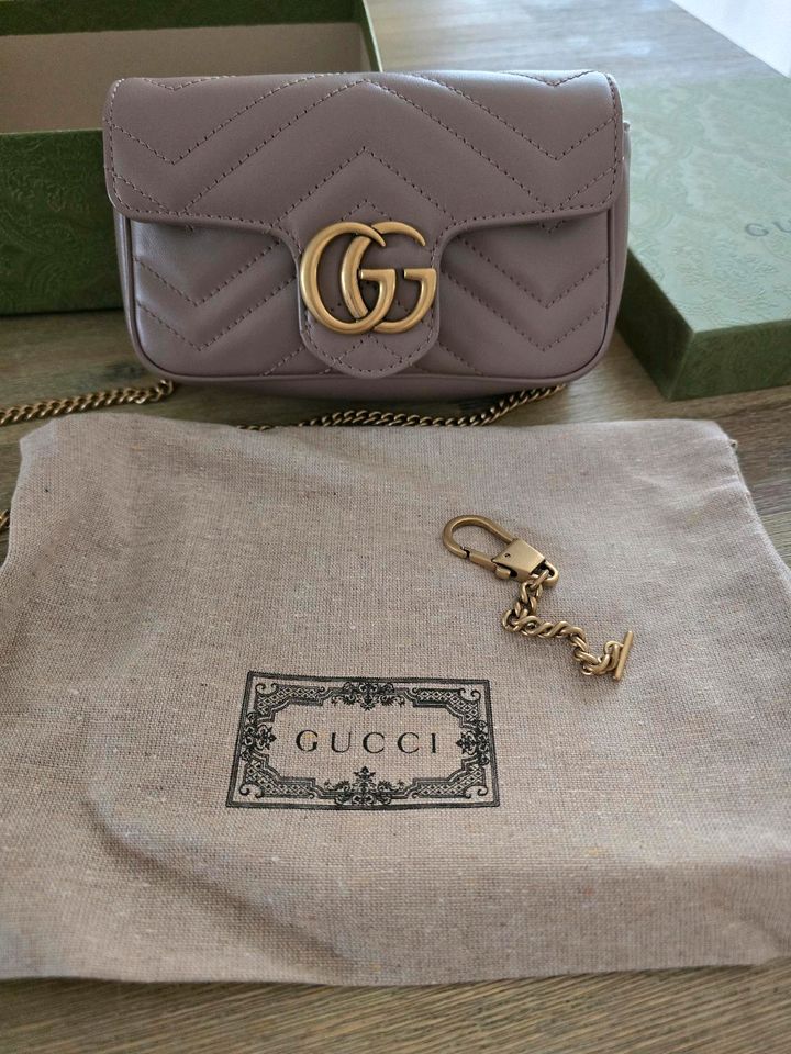 Gucci Supermini GG Marmont 2.0 Beige in Waldbröl