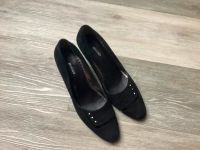 2 Paar Schuhe  Pumps schwarz + Grau Gr. 38 + 38,5 Leder Nordrhein-Westfalen - Bocholt Vorschau