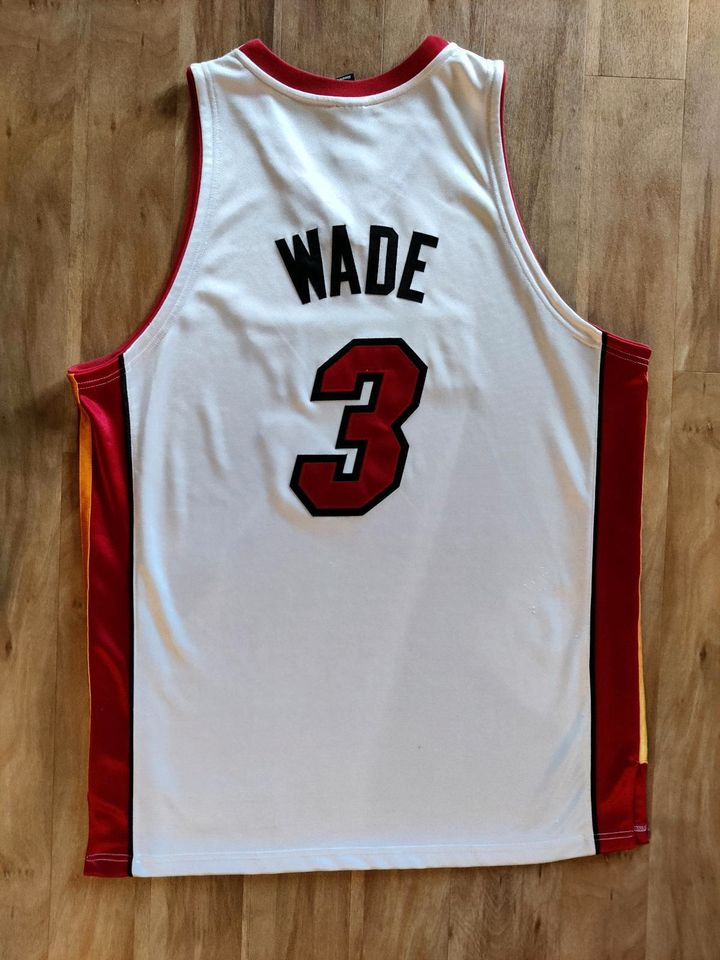 NBA Reebok Authentic Jersey #3 Dwayne Wade *Sammlerstück* in Tettnang