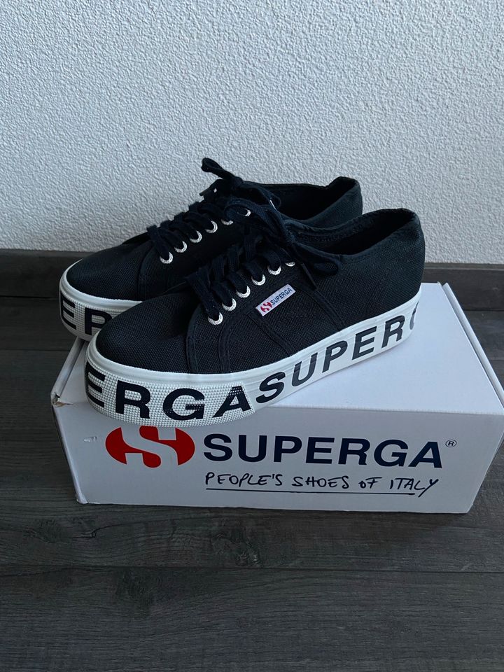 Superga Plateau Sneaker Canvas Gr. 40 schwarz weiß Stoff in Hamm