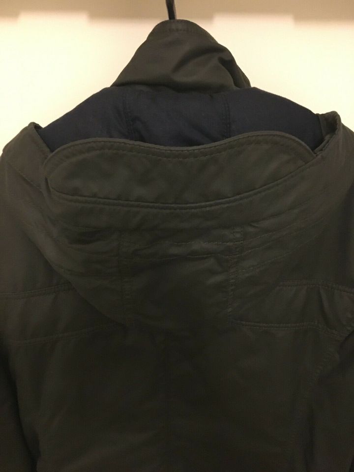 Boss Orange Parka Gr. 50|L (gut erhalten) in Frankfurt am Main