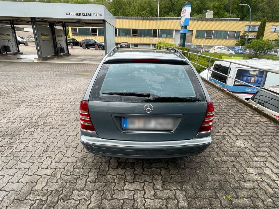 Mercedes c230 v6 2.5 benzin in Mühlacker