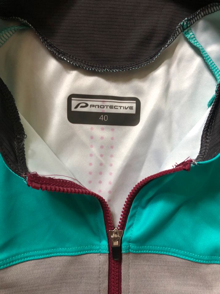 Radtrikot Jersey Damen Protective 40/M neuw. No Castelli Rapha in Dinkelsbuehl