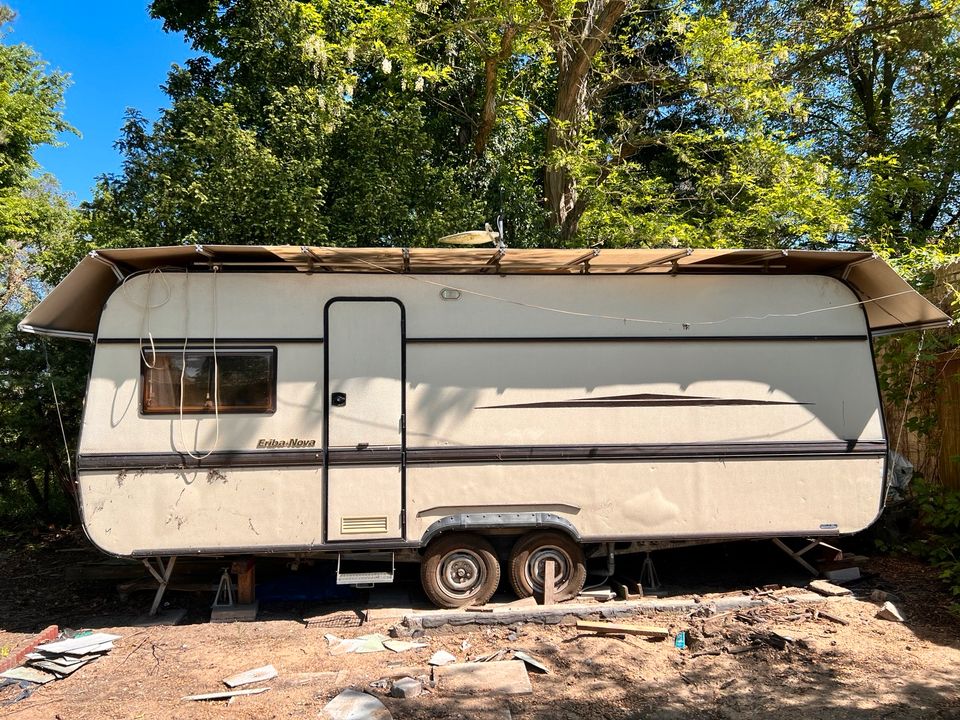 Wohnwagen Hymer Eriba Nova 599 in Berlin