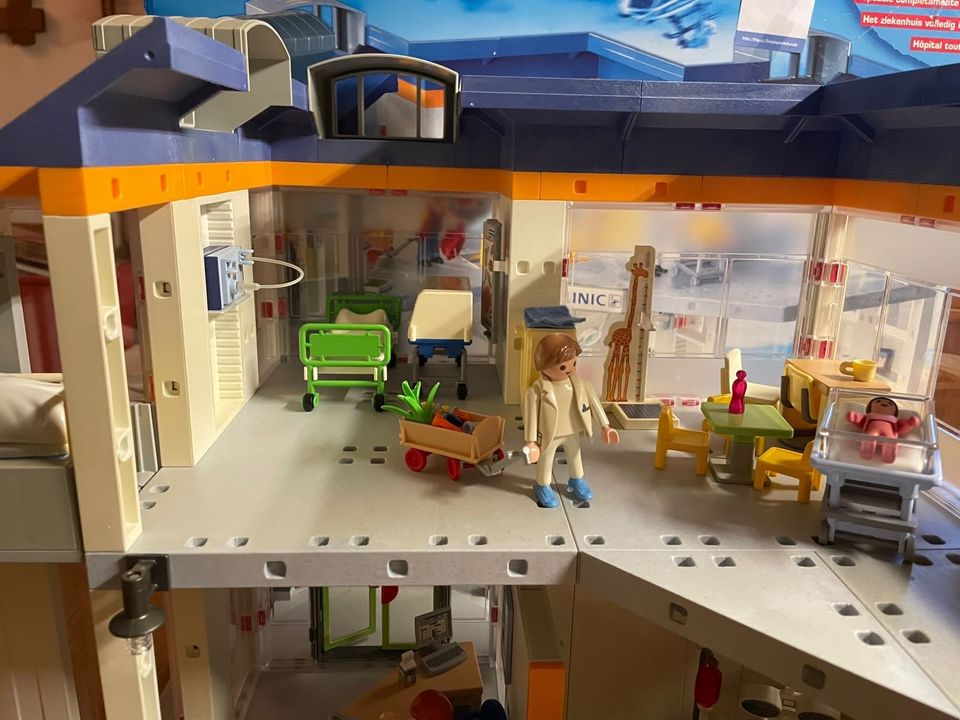 Krankenhaus Playmobil 4404 in Bergen