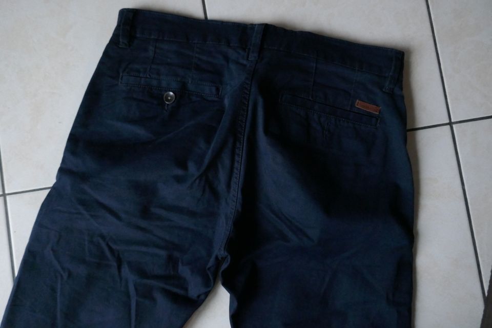 Neuwertig Tom Tailor Chino Stoff-Hose Blau 31/34 robust M L in Teningen