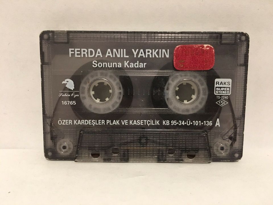 Ferda Anil Yarkin Sonuna Kadar, Kassette Cassette Tape in Hamburg
