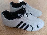 Adidas Sportschuhe für die Halle Niedersachsen - Bückeburg Vorschau