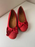 Rote Ballerina Sachsen-Anhalt - Halle Vorschau