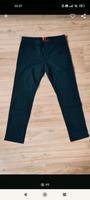 Chinohose Hugo Boss Größe 34/34 Sachsen - Meißen Vorschau