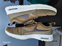 Nike khakifarbene Laufschuhe Gr.39 Hessen - Baunatal Vorschau