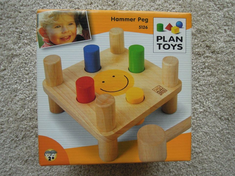 Plan Toys Hammer Peg 5126 NEU, Klopfspiel aus Holz in Neuffen