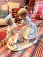 Lladro Porzellan Mädchen mit Puppe München - Pasing-Obermenzing Vorschau