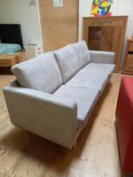 CORIN 3-Sitzer Sofa mit Echtholz-Untergestell, Bezug in Velour-Op Kr. Altötting - Unterneukirchen Vorschau