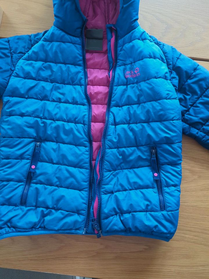 Jack Wolfskin Jacke Übergangsjacke Gr. 128 in Aachen