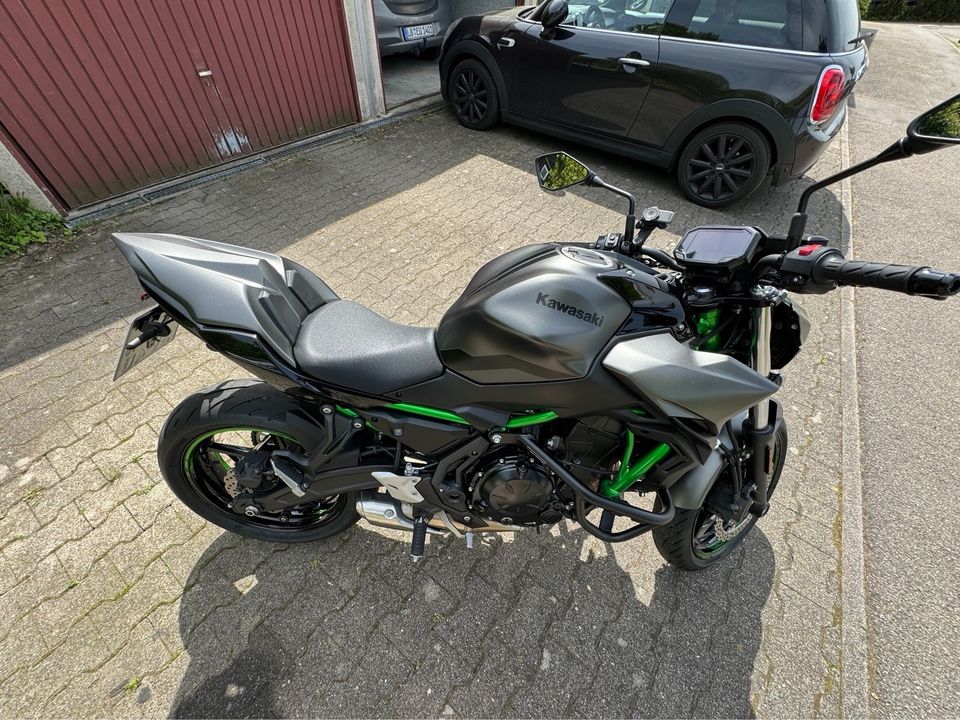 Kawasaki Z650 Sport BJ2023 in Murr Württemberg