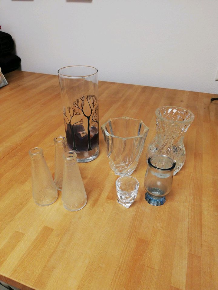 Vasen verschiedene Größen in Amerang