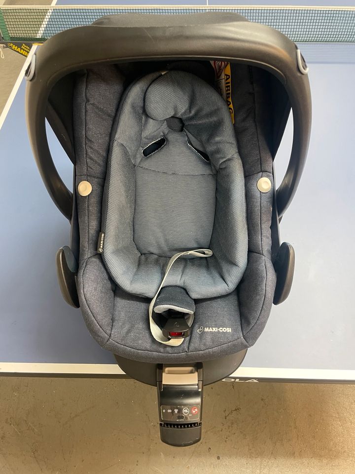 Maxi Cosi und Isofix 2wayfix in München