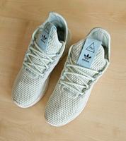 Adidas Sneaker Pharrell Williams Gr.38 Bayern - Dettelbach Vorschau