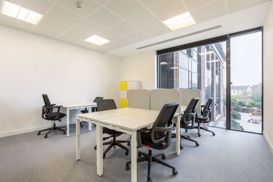 Coworking-Bereich in Regus Alexanderplatz in Berlin