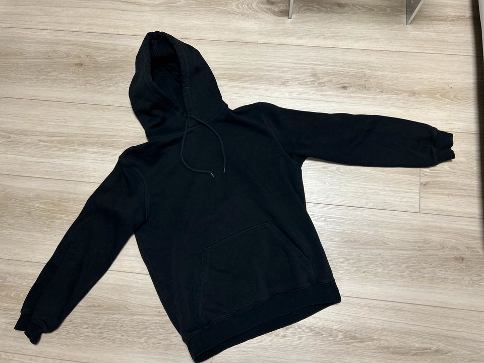 H&M Hoody Pulli Kapuze schwarz Gr 34-36 XS unisex in Vilseck