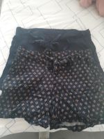 2x shorts in blau und in Muster in gr.40 Nordrhein-Westfalen - Bergisch Gladbach Vorschau