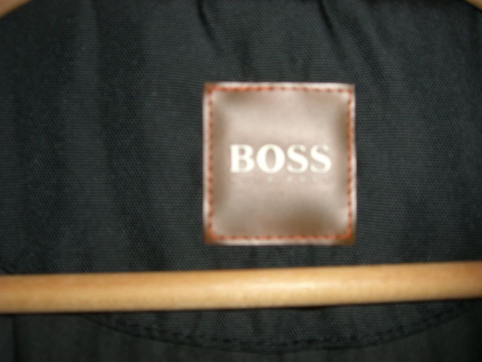 Hugo Boss Mantel in Hagen