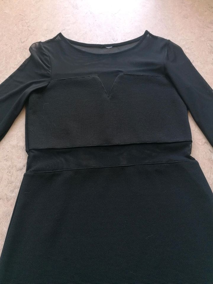 Kleid schwarz durchsichtig Größe 34 XS Stretch Langarm in Berlin