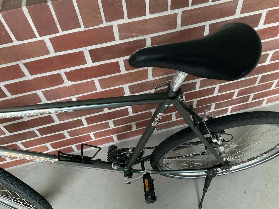 Trek Mountain Track 820 aus 1995, Rahmenhöhe 60cm in Düsseldorf