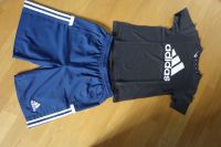 Sportpaket - adidas Tennis-Shorts+T-Shirt Größe 164 (13-14 Jahre) Berlin - Steglitz Vorschau