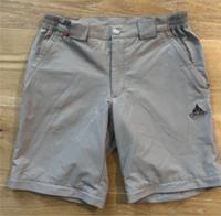 Herren Wanderhose / Shorts VAUDE Gr. 48 bzw. S sehr guter Zustand Bayern - Aitrang Vorschau