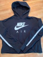 Kurz-Hoodie Nike Mädchen Gr. 156-166 Brandenburg - Woltersdorf Vorschau