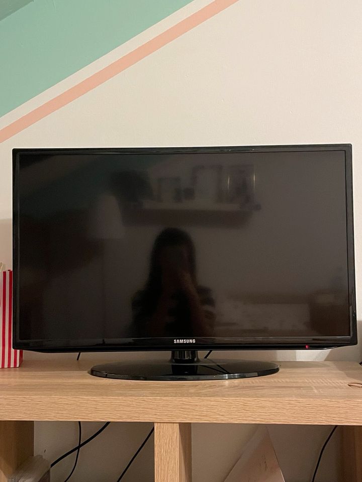 Samsung Fernseher in Schwalbach