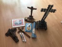 alte antike Holzkreuze, Kruzefix, religiöses Konvolut, Sammlung, Bayern - Rain Niederbay Vorschau