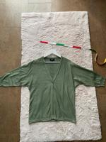 Feine Strickjacke Weste mit 3/4 Arm von Bexleys grün Gr. S Hessen - Eichenzell Vorschau
