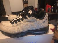Nike Schuhe 43 Nordrhein-Westfalen - Hagen Vorschau