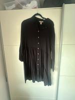 Kleid schwarz Knöpfe Baden-Württemberg - Bad Waldsee Vorschau