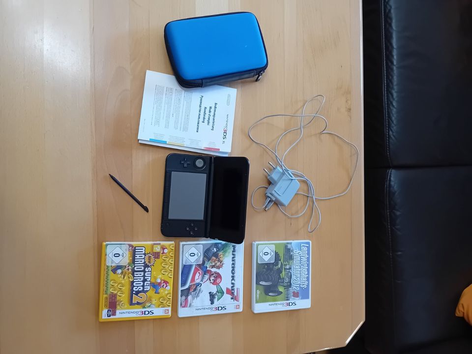 Nintendo 3 DS XL mit Spielen in Prackenbach